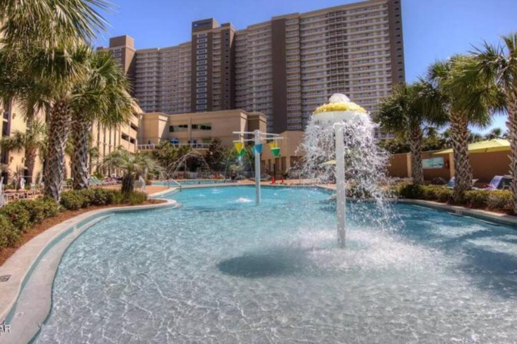 Beautiful Beachfront Paradise! Emerald Beach Resort Panama City Beach Esterno foto