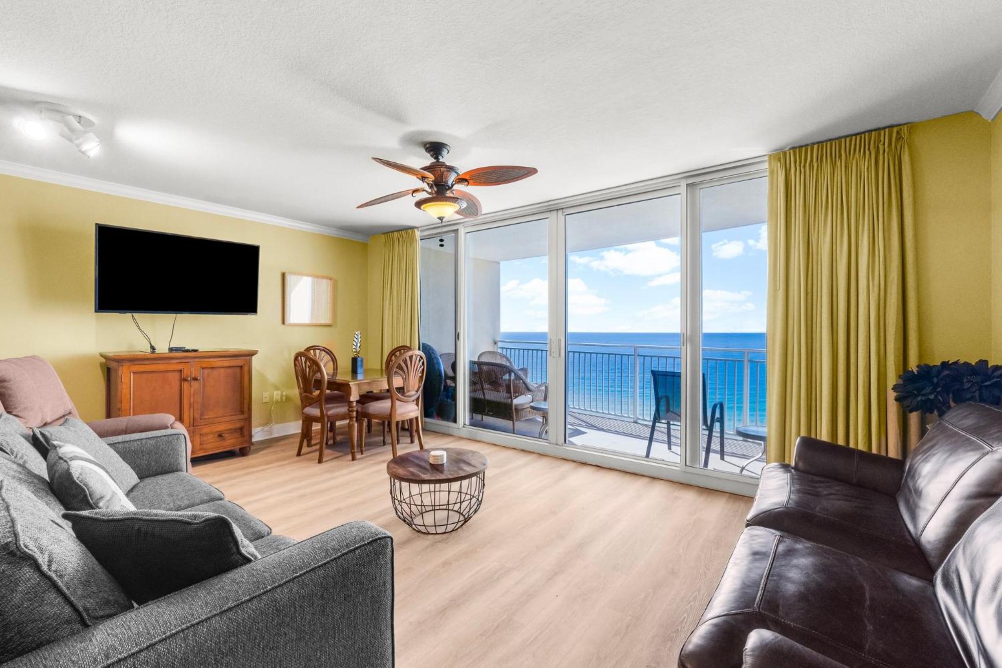 Beautiful Beachfront Paradise! Emerald Beach Resort Panama City Beach Esterno foto